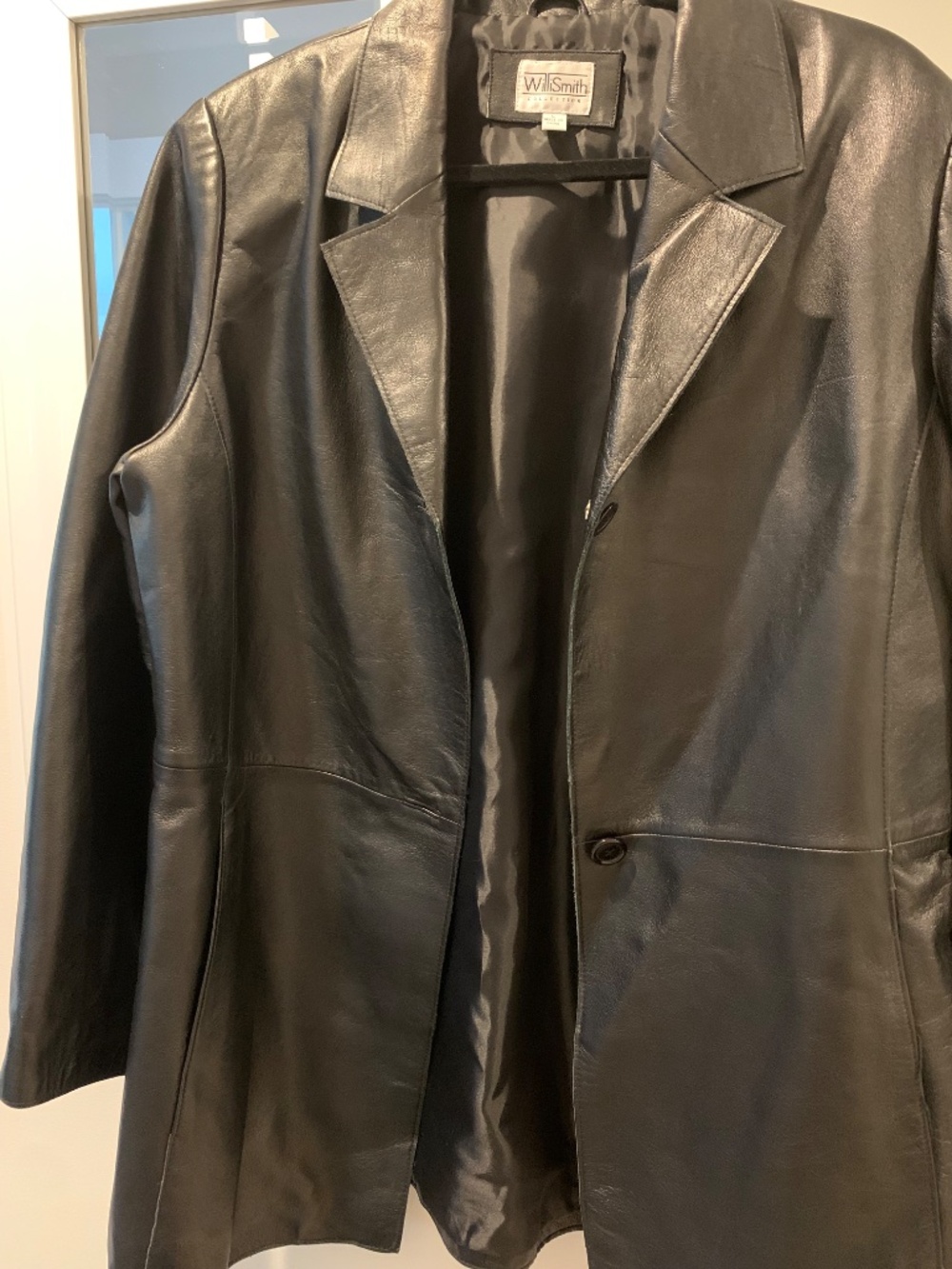 Leather blazer - Picture 3 of 3